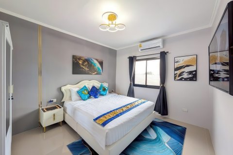 Maison à Pattaya, Thaïlande 5 chambres № 155662 - photo 12