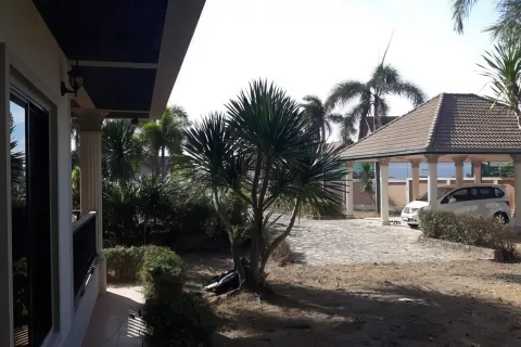 Maison à Pattaya, Thaïlande 3 chambres № 155661 - photo 3