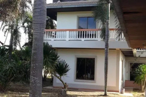 Maison à Pattaya, Thaïlande 3 chambres № 155661 - photo 1
