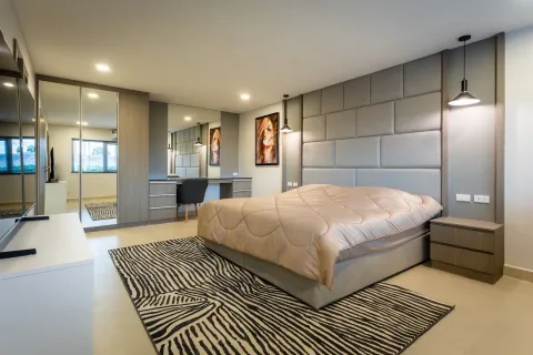 Villa in Pattaya, Thailand 4 bedrooms № 155664 - photo 22