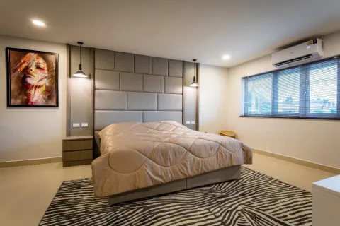 Villa in Pattaya, Thailand 4 bedrooms № 155664 - photo 24