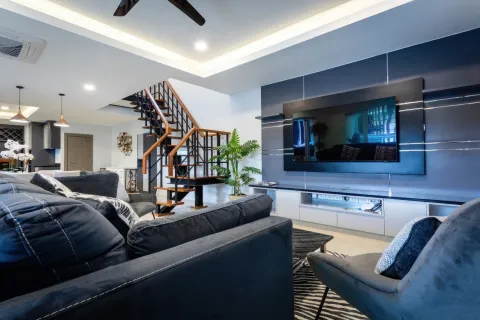 Villa in Pattaya, Thailand 4 bedrooms № 155664 - photo 13