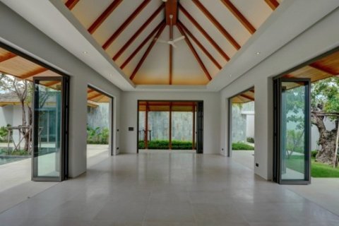 Villa à Phuket, Thaïlande 4 chambres № 191155