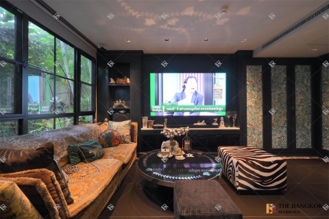 Condo in Bangkok, Thailand, 3 bedrooms № 187512 - photo 8