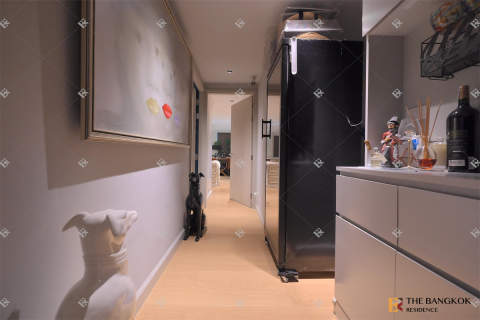 Condo in Bangkok, Thailand, 3 bedrooms № 187512 - photo 4