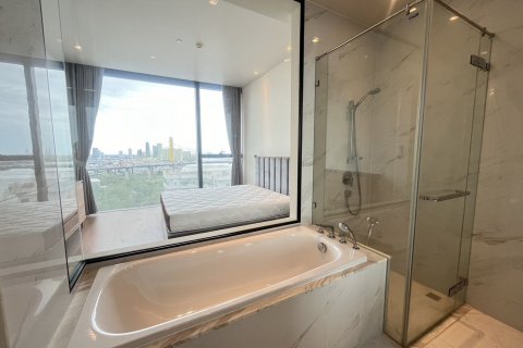 Кондоминиум с 2 спальнями в Банг-Кхо-Лаеме, Бангкок, Таиланд № 136149 - фото 4