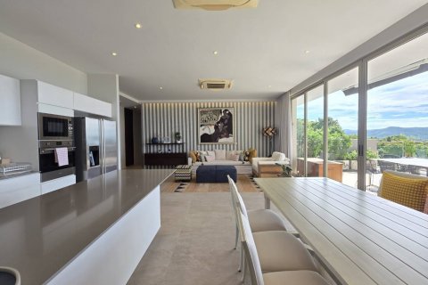 Condo in Pattaya, Thailand, 2 bedrooms  № 136148 - photo 18