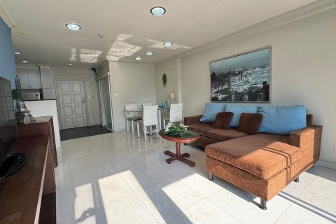 Studio in the Condo in Khlong Toei, Bangkok, Thailand  № 136152 - photo 4