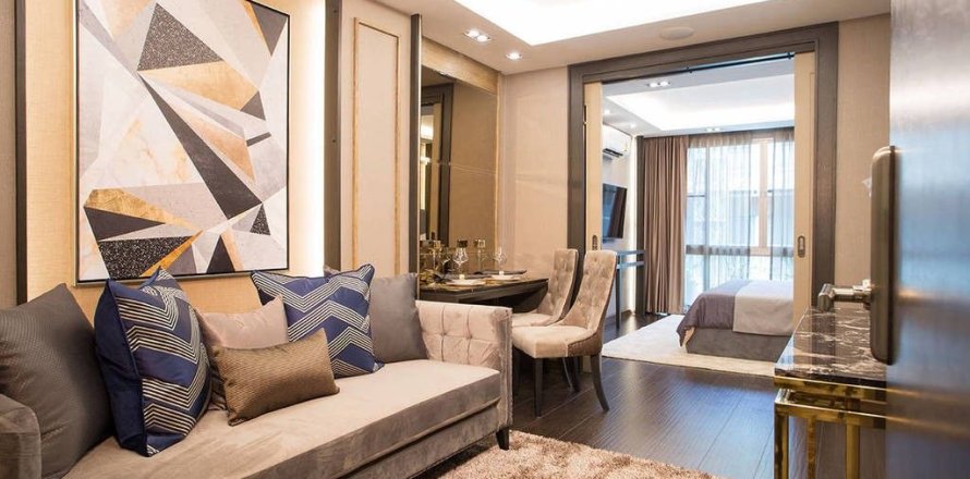 Studio dans le Condo à Chiang Mai, Thaïlande  № 171230