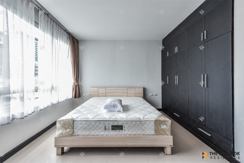 Appartement à Bangkok, Thaïlande 4 chambres № 190215