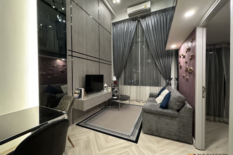 Condo in Bangkok, Thailand, 1 bedroom  № 187893 - photo 10