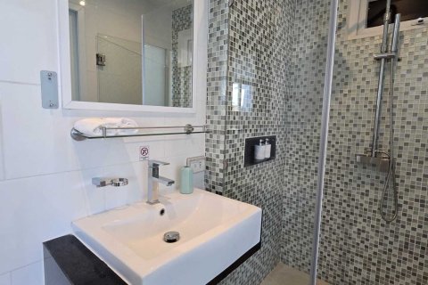 Studio dans le Condo à Phuket, Thaïlande  № 138411 - photo 23