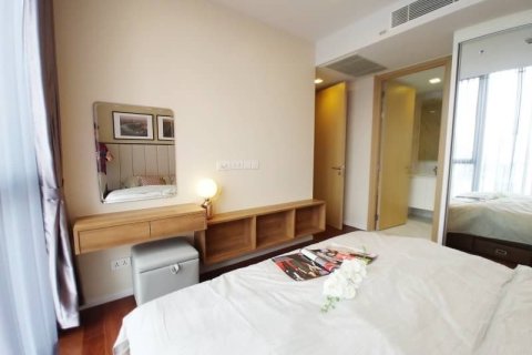 Condo in Watthana, Bangkok, Thailand, 2 bedrooms  № 173724 - photo 4