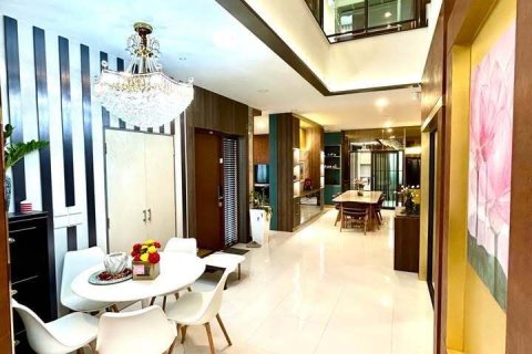 Maison à Bang Kaeo, Thaïlande 5 chambres № 173728 - photo 7