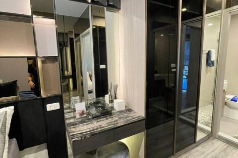 Condo in Bangkok, Thailand, 1 bedroom  № 120198 - photo 10
