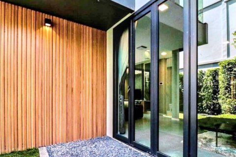 House in Saphan Sung, Bangkok, Thailand 5 bedrooms № 120199 - photo 3