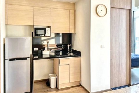 Condo in Bangkok, Thailand, 1 bedroom  № 120195 - photo 6
