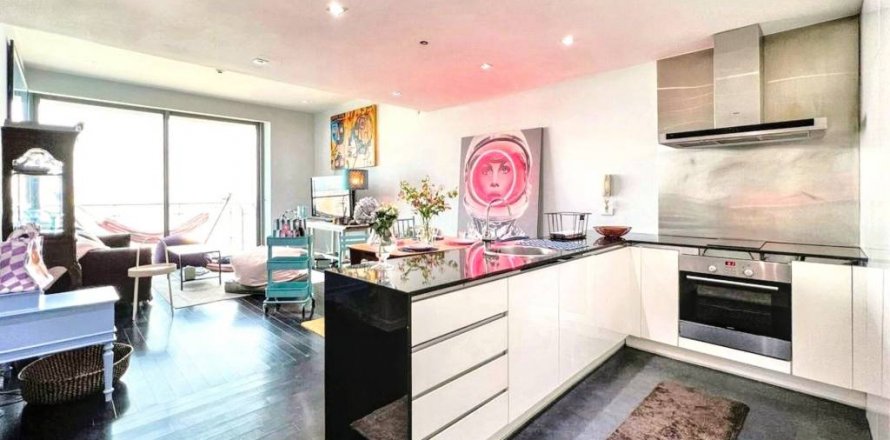 Condo in Bangkok, Thailand, 2 bedrooms № 120196