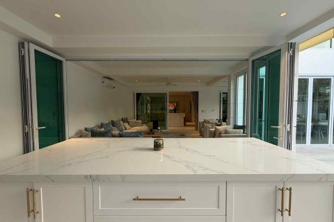 Вилла в Хуа Хине, Таиланд с 4 спальнями  № 147795 - фото 13