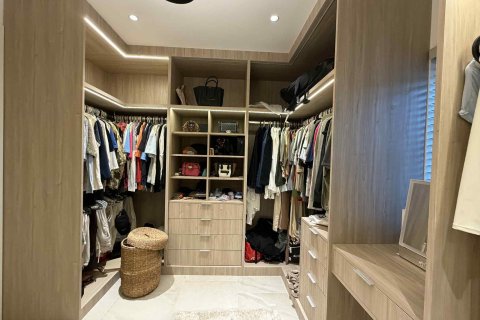 Вилла в Хуа Хине, Таиланд с 4 спальнями  № 147795 - фото 27