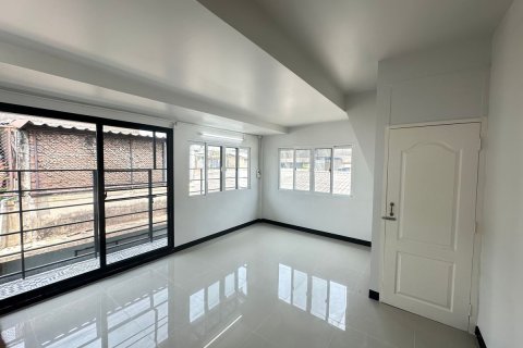 Шопхаус в Банг-Кхо-Лаеме, Бангкок, Таиланд  № 147791 - фото 24