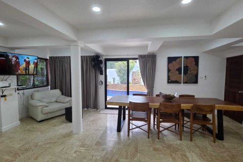 Villa à Kathu, Thaïlande 3 chambres № 137633 - photo 2