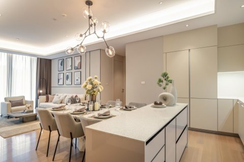 Condo in Bangkok, Thailand, 2 bedrooms  № 143175 - photo 5