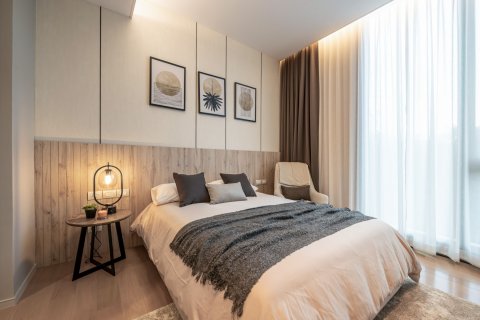 Condo in Bangkok, Thailand, 2 bedrooms  № 143175 - photo 6