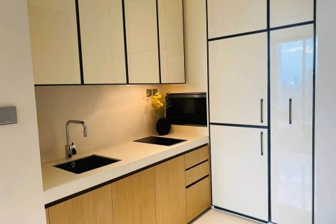 Condo in Bangkok, Thailand, 1 bedroom  № 143180 - photo 9