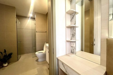 Condo in Bangkok, Thailand, 1 bedroom  № 143177 - photo 9