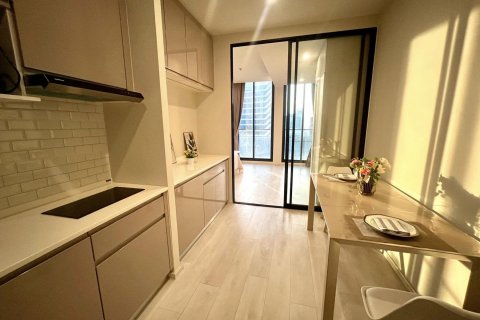 Condo in Bangkok, Thailand, 1 bedroom  № 143177 - photo 6