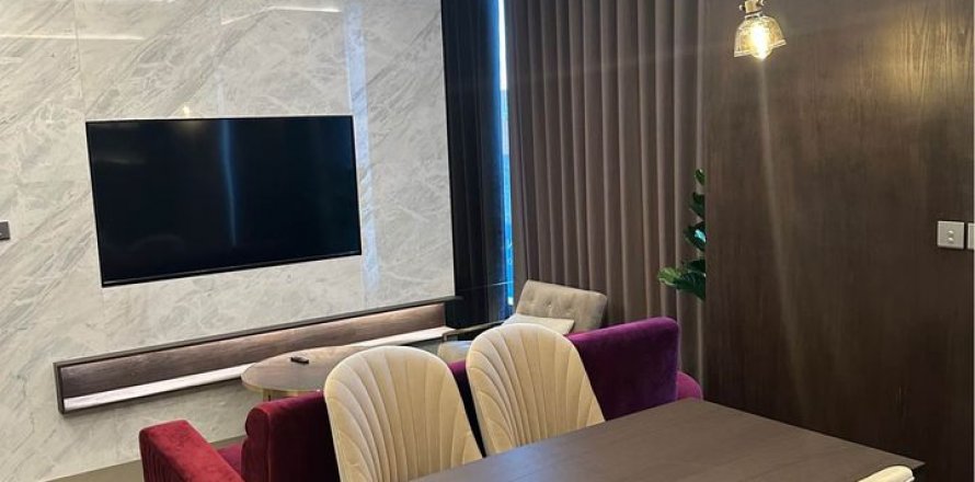 Condo in Bangkok, Thailand, 2 bedrooms  № 143174