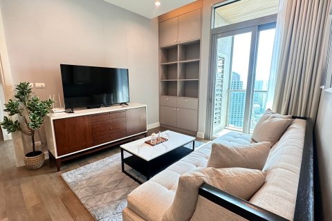 Condo in Bangkok, Thailand, 2 bedrooms  № 143176 - photo 3