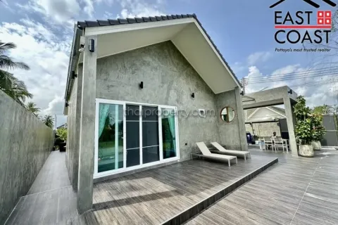 Casa de 3 dormitorios en Pattaya, Tailandia № 213093 - foto 2