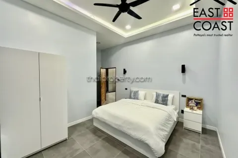 Casa de 3 dormitorios en Pattaya, Tailandia № 213093 - foto 15