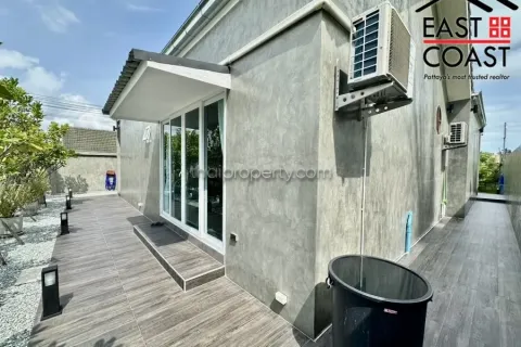 Casa de 3 dormitorios en Pattaya, Tailandia № 213093 - foto 3