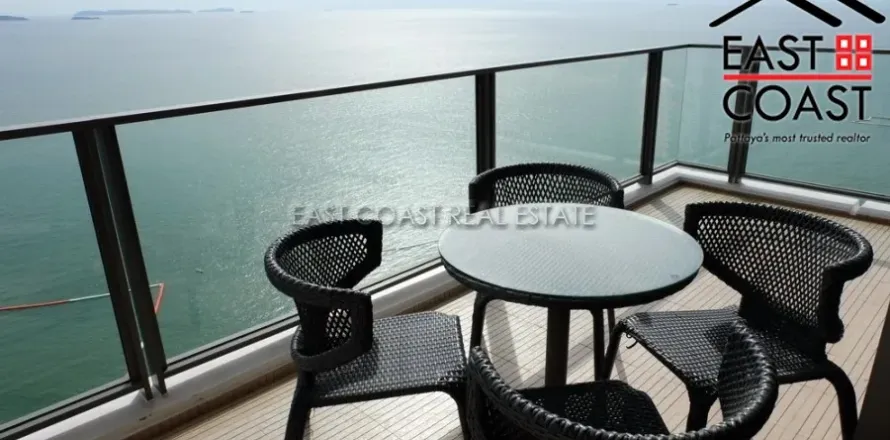 Condominio de 3 dormitorios en Pattaya, Tailandia № 213092