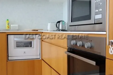 Condominio de 3 dormitorios en Pattaya, Tailandia № 213092 - foto 4