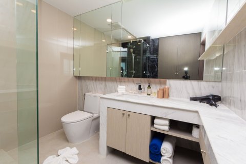 Appartement à Phuket, Thaïlande 2 chambres № 136045 - photo 23