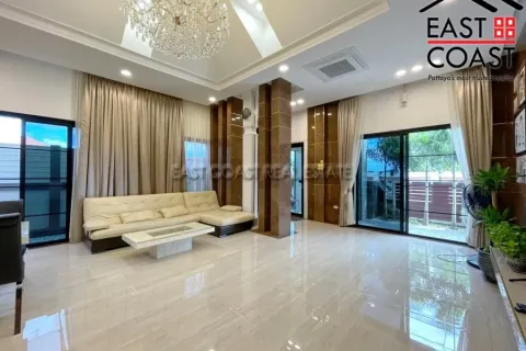 Casa de 3 dormitorios en Pattaya, Tailandia № 212988 - foto 6