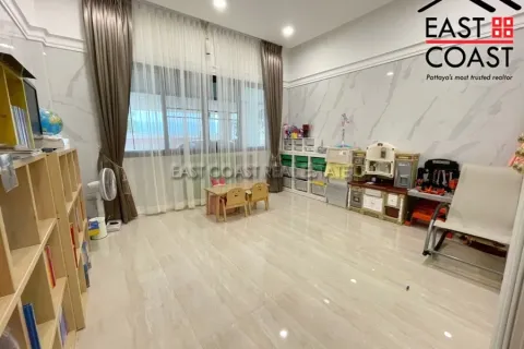 Casa de 3 dormitorios en Pattaya, Tailandia № 212988 - foto 13