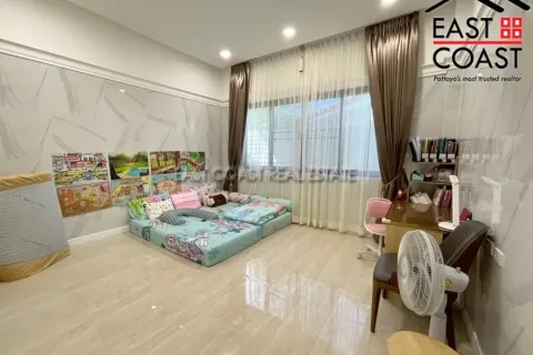Casa de 3 dormitorios en Pattaya, Tailandia № 212988 - foto 9