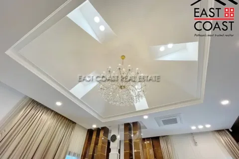 Casa de 3 dormitorios en Pattaya, Tailandia № 212988 - foto 14