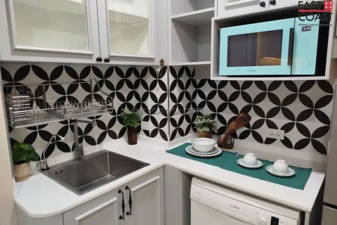 Condominio de 2 dormitorios en Pattaya, Tailandia № 212985 - foto 3