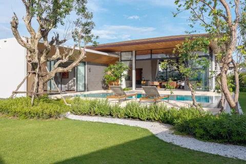 Villa in Phuket, Thailand 4 bedrooms № 177830 - photo 10