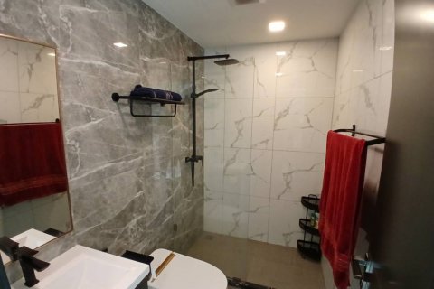 Кондоминиум с 2 спальнями в Банг Ламунге, Таиланд № 116896 - фото 10