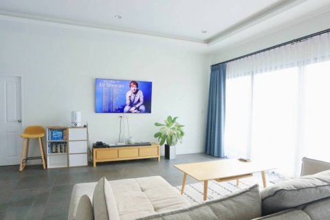 Villa in Cha-am, Thailand 3 bedrooms № 116899 - photo 6