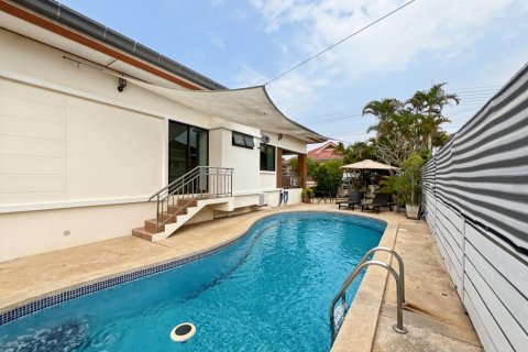 Вилла в Хуа Хине, Таиланд с 3 спальнями  № 116898 - фото 4