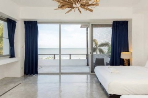 Villa in Kui Buri, Thailand 2 bedrooms № 116901 - photo 8