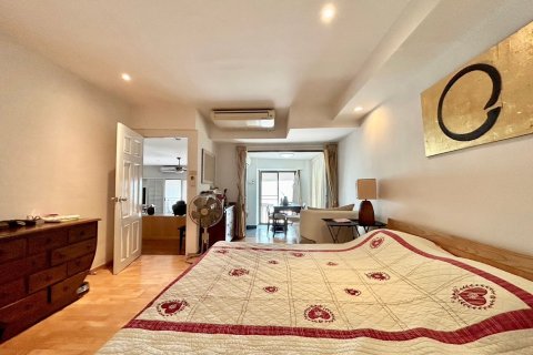 Eigentumswohnung in Cha-am, Thailand, 2 Schlafzimmer  № 221982 - Foto 27